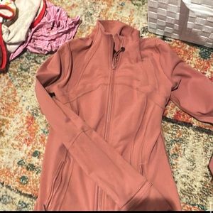 lululemon brier rose define jacket size 6